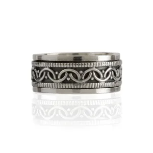 Celtic Bravery Unisex Spinning Ring