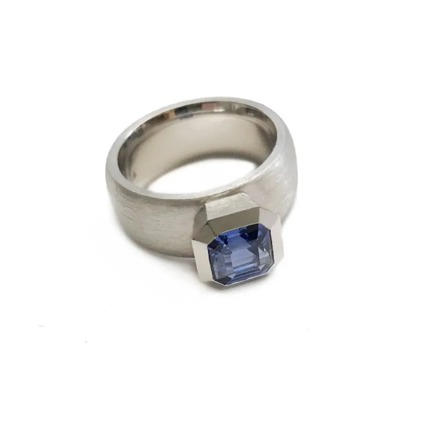 Custom Series 20 | Oblique Fine, Wide Band Ring, Platinum, Blue Sapphire