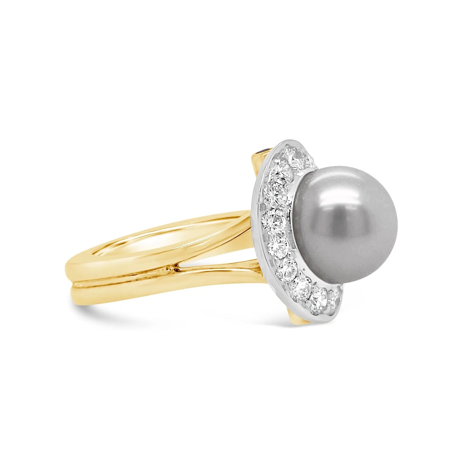 South Sea Pearl & Diamond Ring