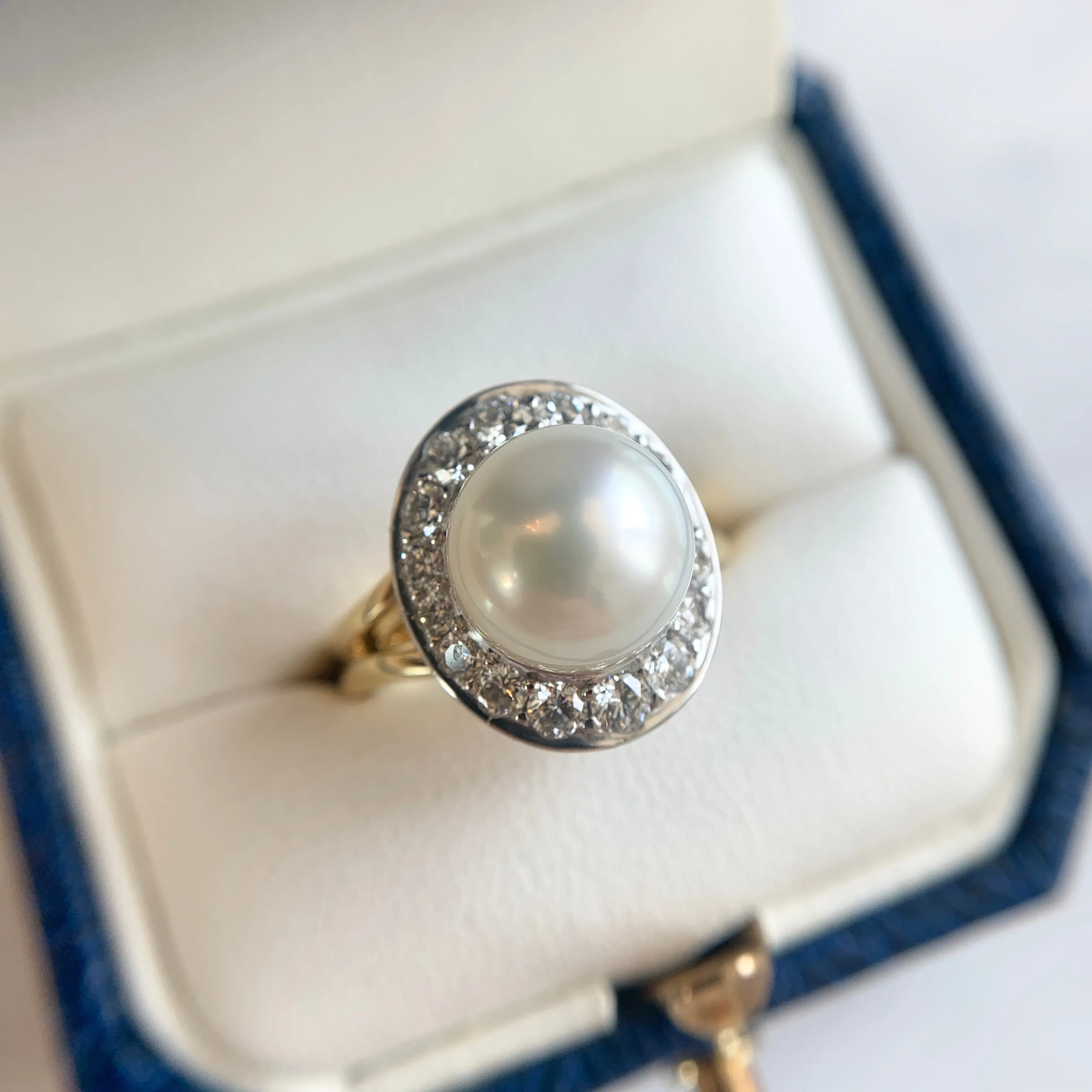 South Sea Pearl & Diamond Ring